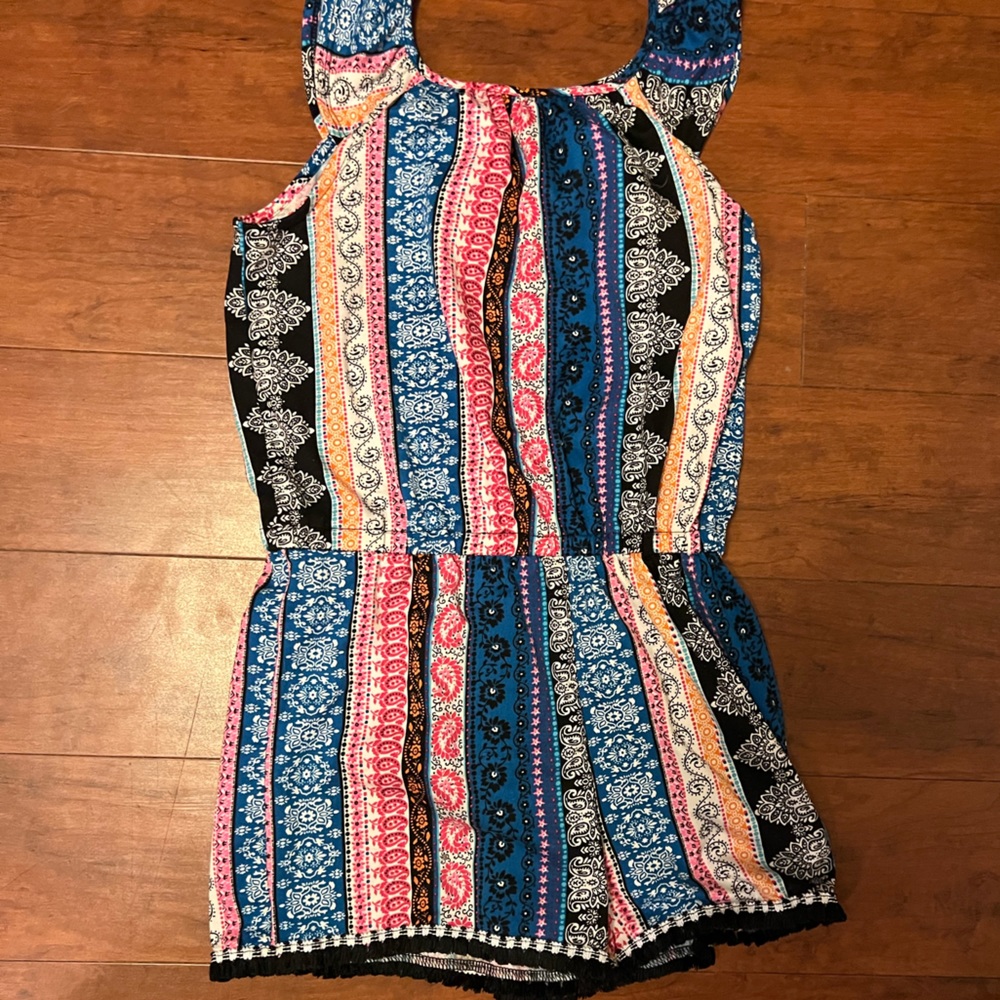 Girls size 10 jumper